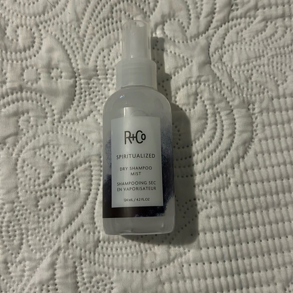 R+Co Dry Shampoo Mist
